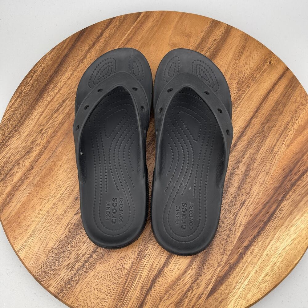 Classic Crocs Flip Flops Womens Size 9 Black Casual Comfort Walking Beach Summer - Picture 5 of 9